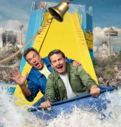 Ruben Nicolai en Gerard Joling in een waterattractie